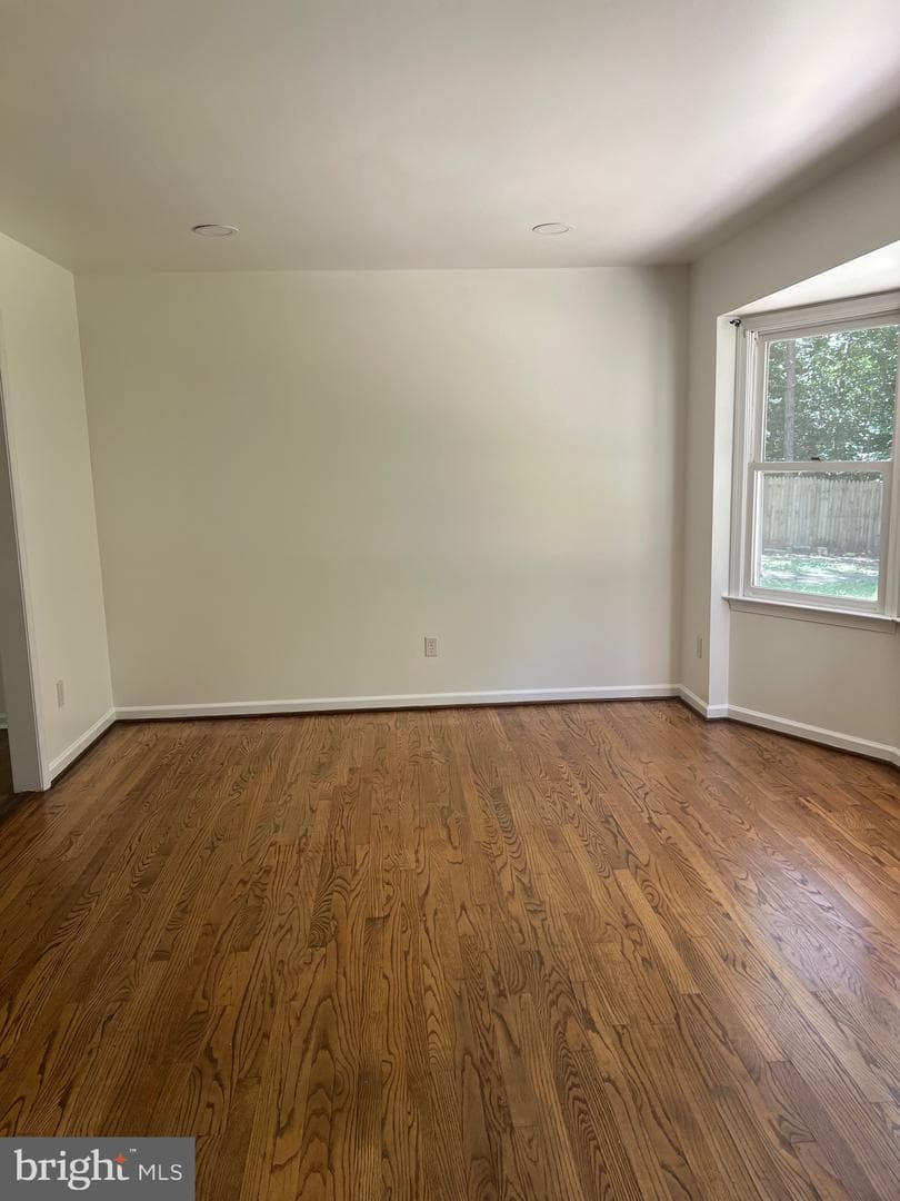 14117 Beverly Drive photo 13