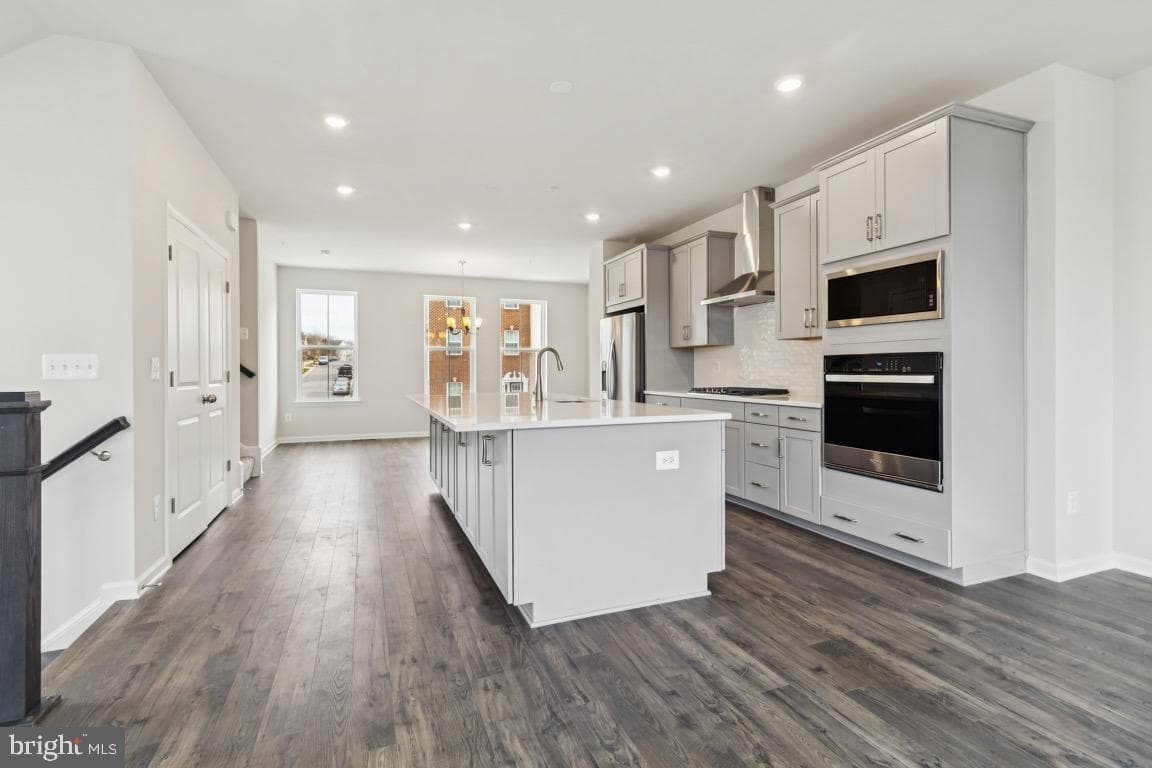 9706 Tweed Hope Place, Waldorf