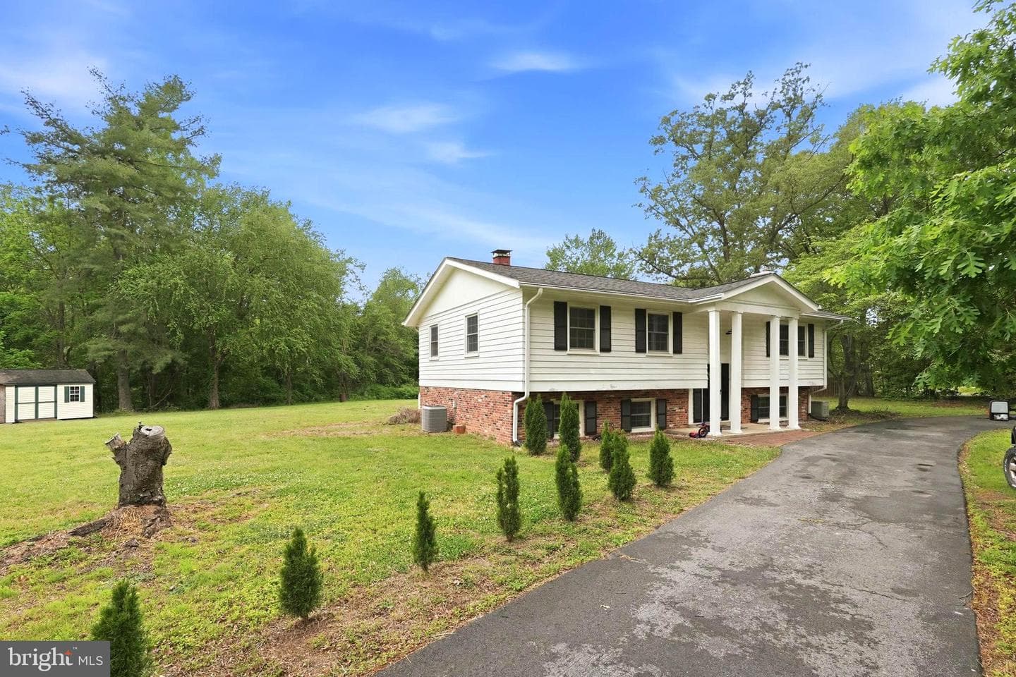 9375 Westfield Drive, White Plains