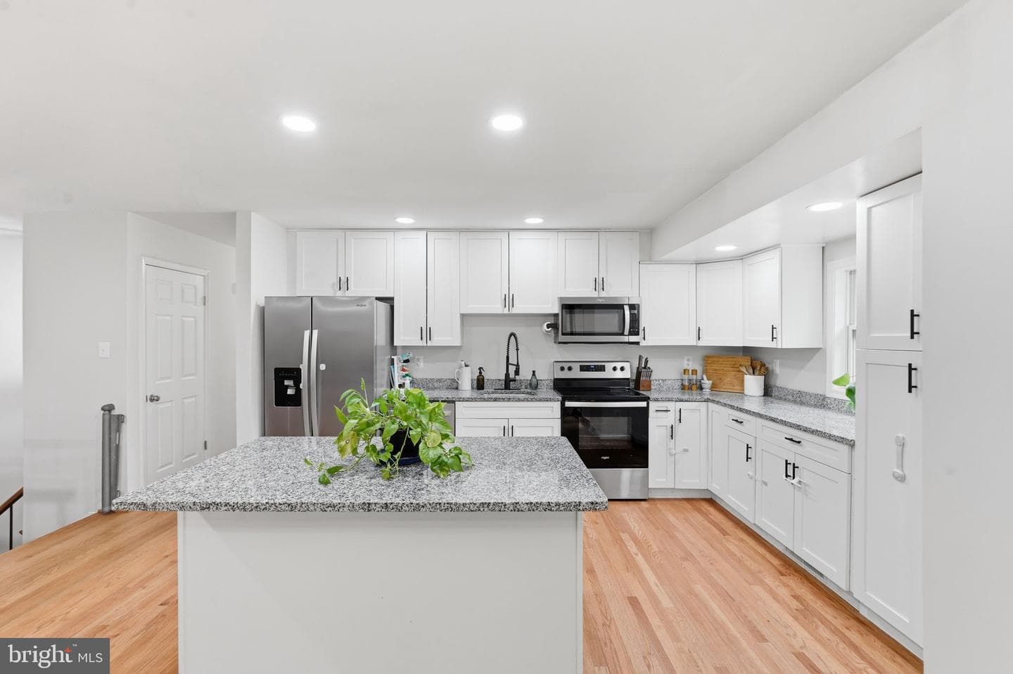9375 Westfield Drive, White Plains
