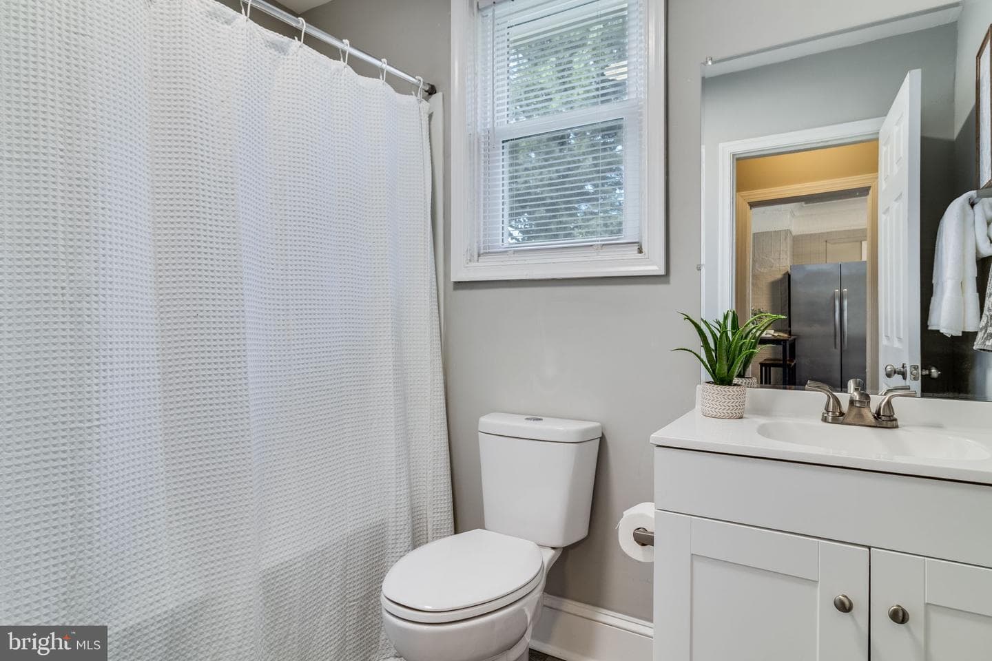4350 Strauss Avenue photo 8