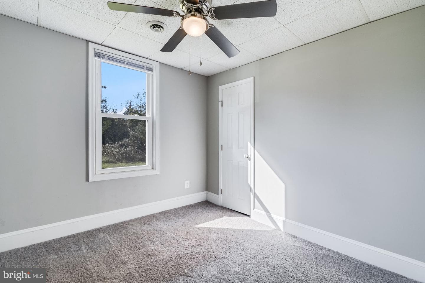4350 Strauss Avenue photo 9