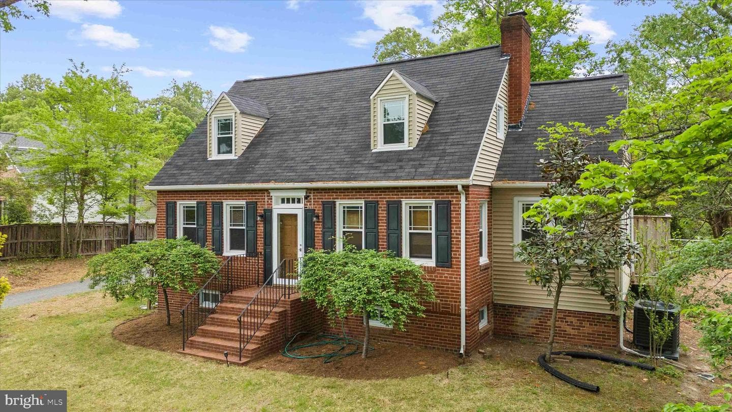4666 Leonardtown Road photo 2
