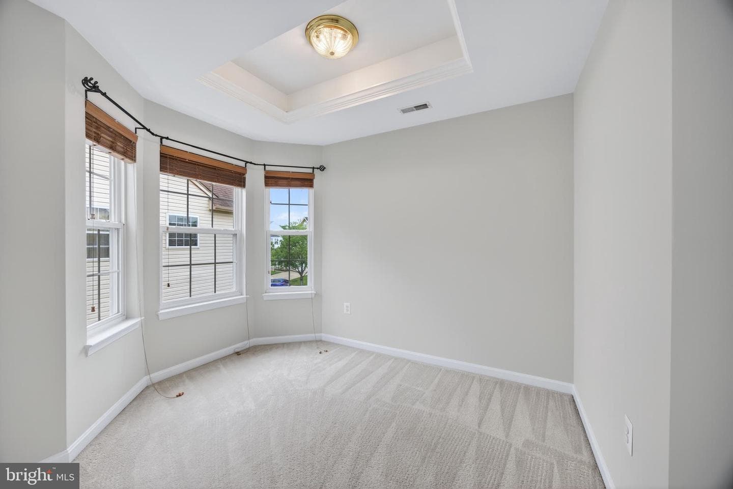 2910 Merchant Court photo 46