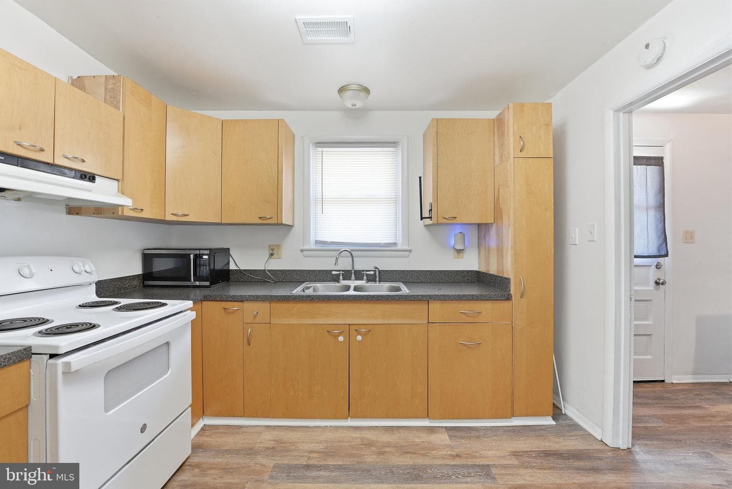 4 Jenkins Drive photo 5