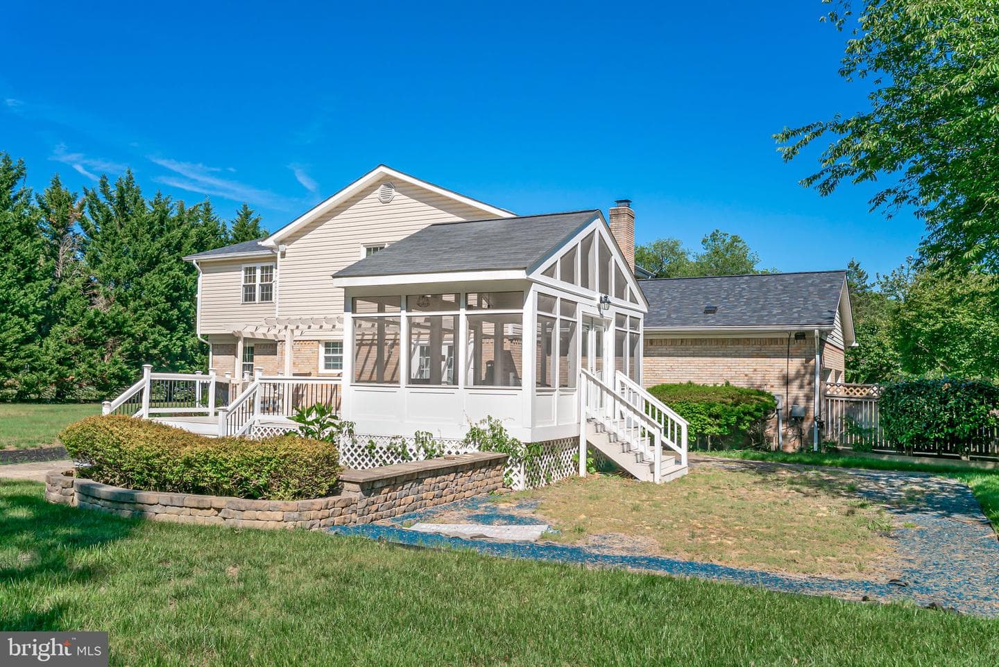 11063 Ellinger Drive photo 32