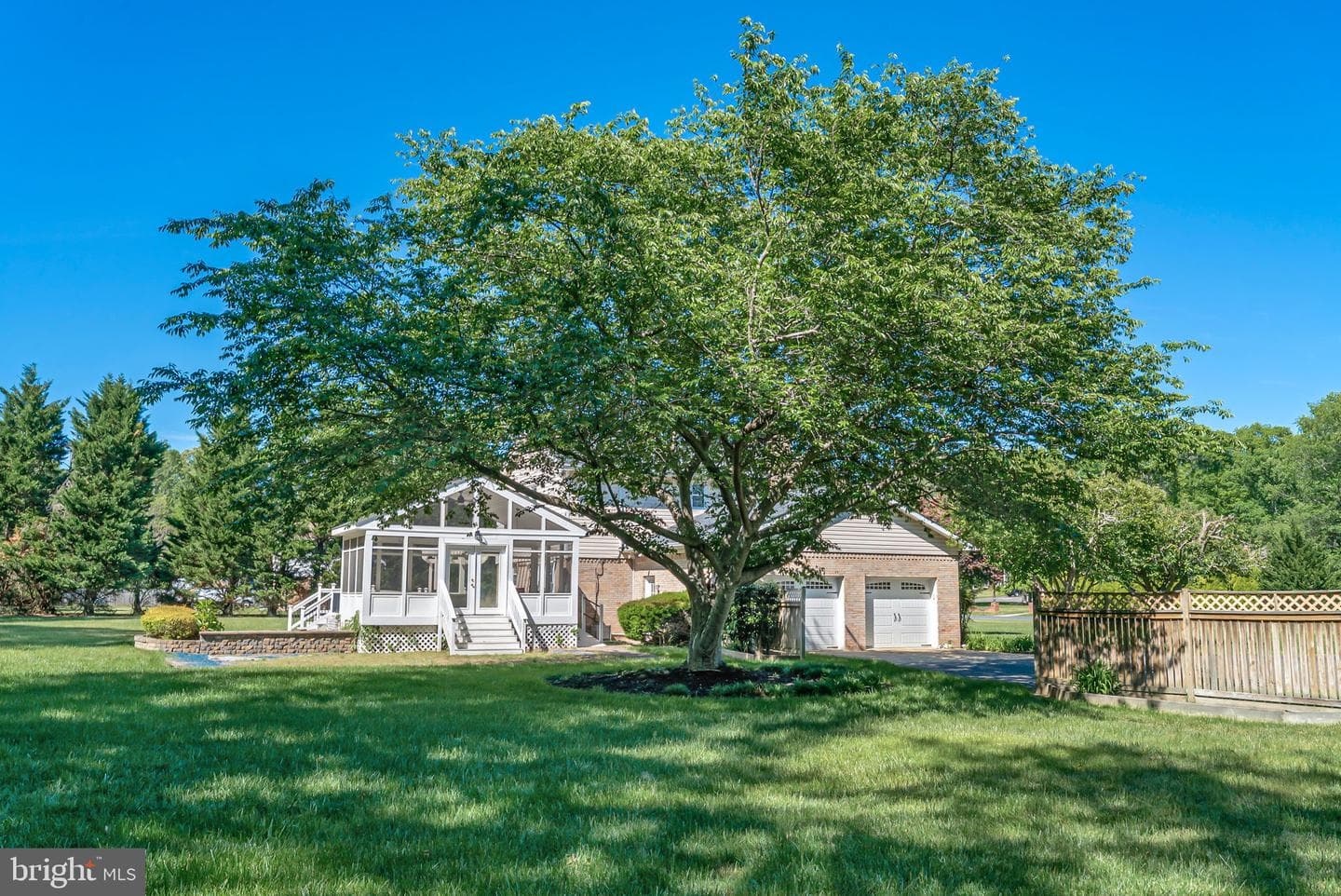 11063 Ellinger Drive photo 33