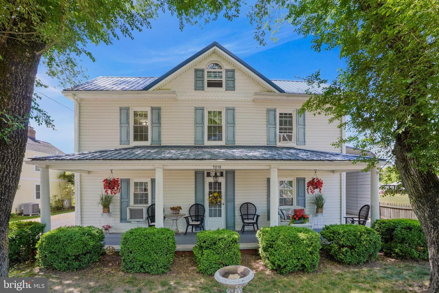 7215 Benedict Avenue, Benedict