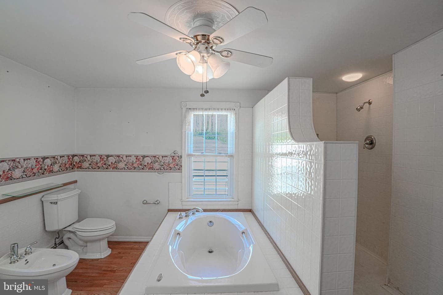 7215 Benedict Avenue photo 40