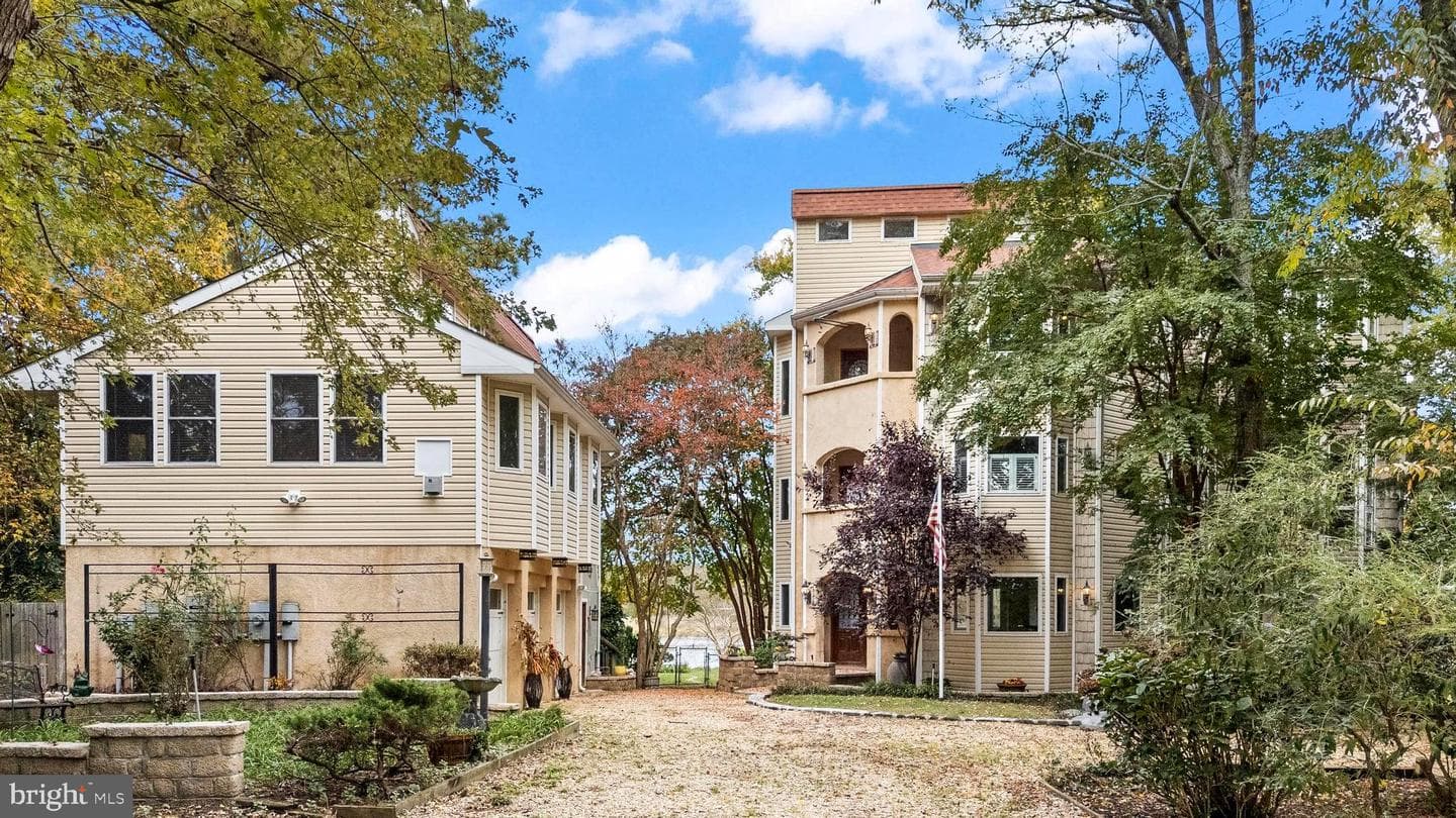 12330 Potomac View Road, Newburg