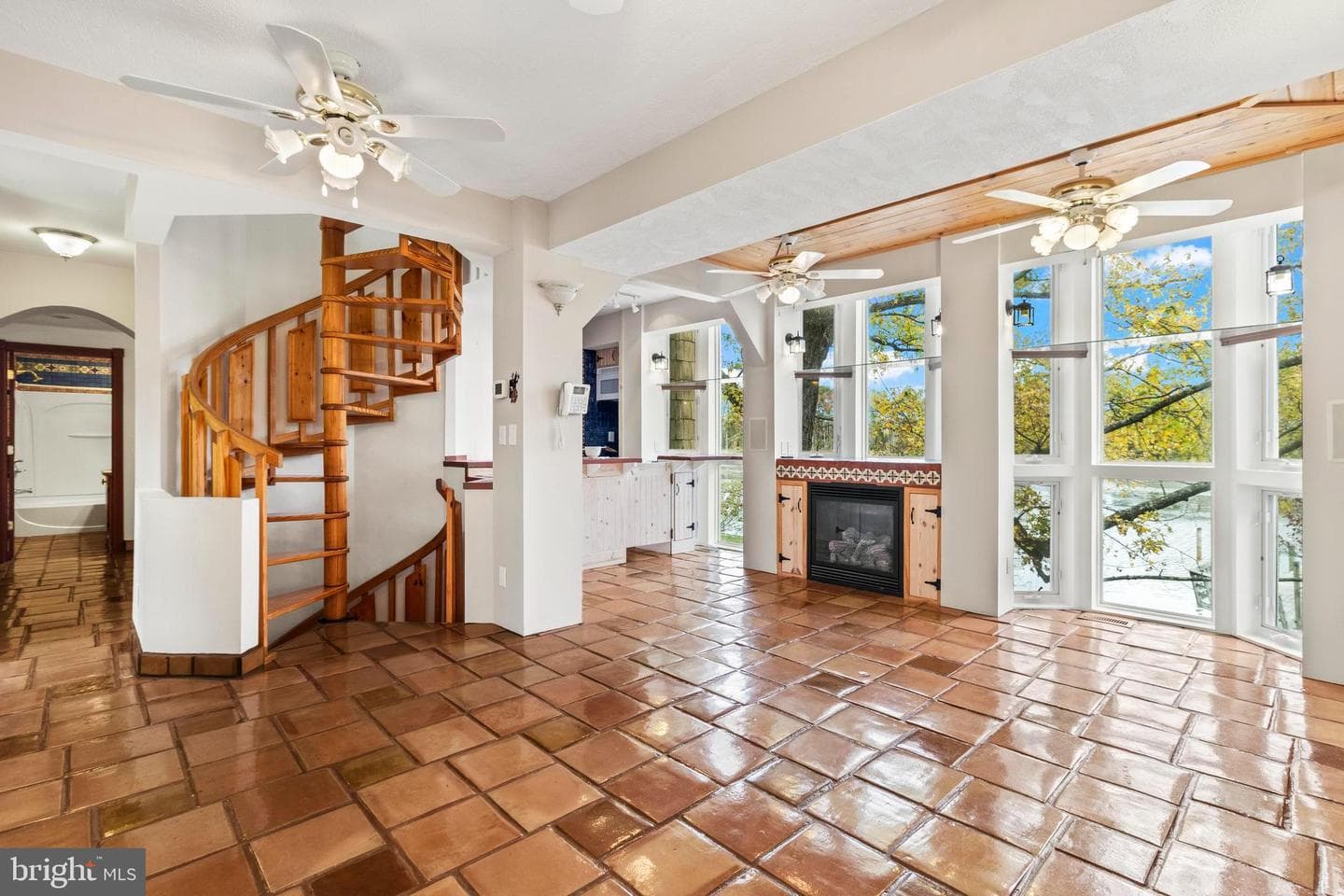 12330 Potomac View Road photo 28
