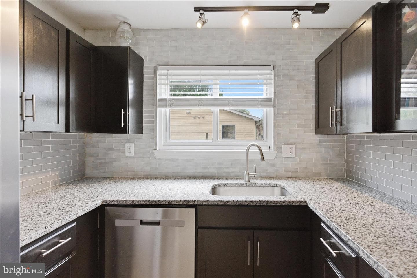 303 Garner Avenue photo 11