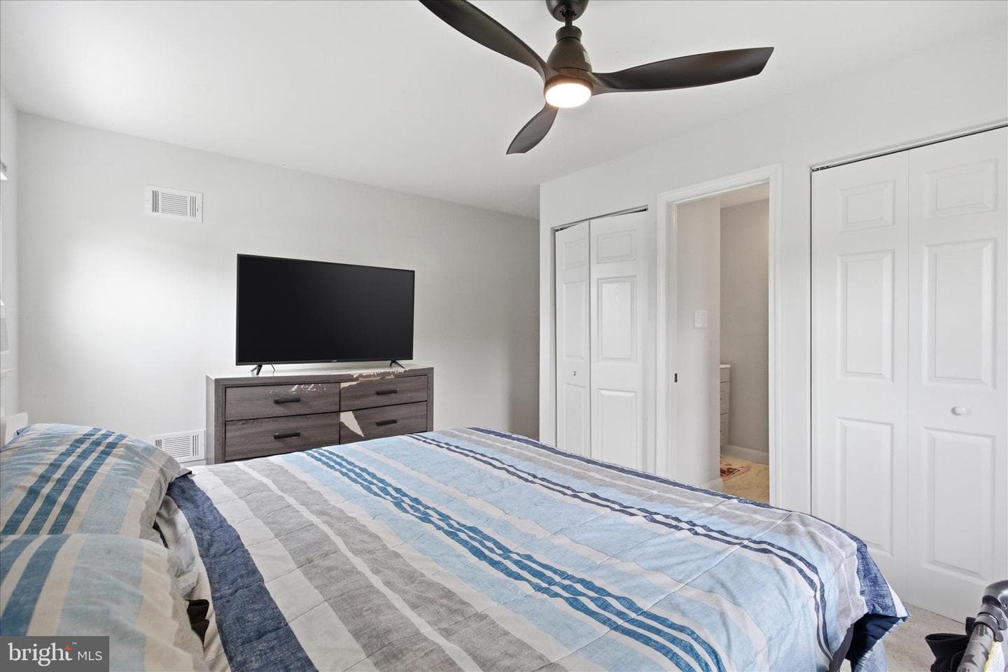 303 Garner Avenue photo 22