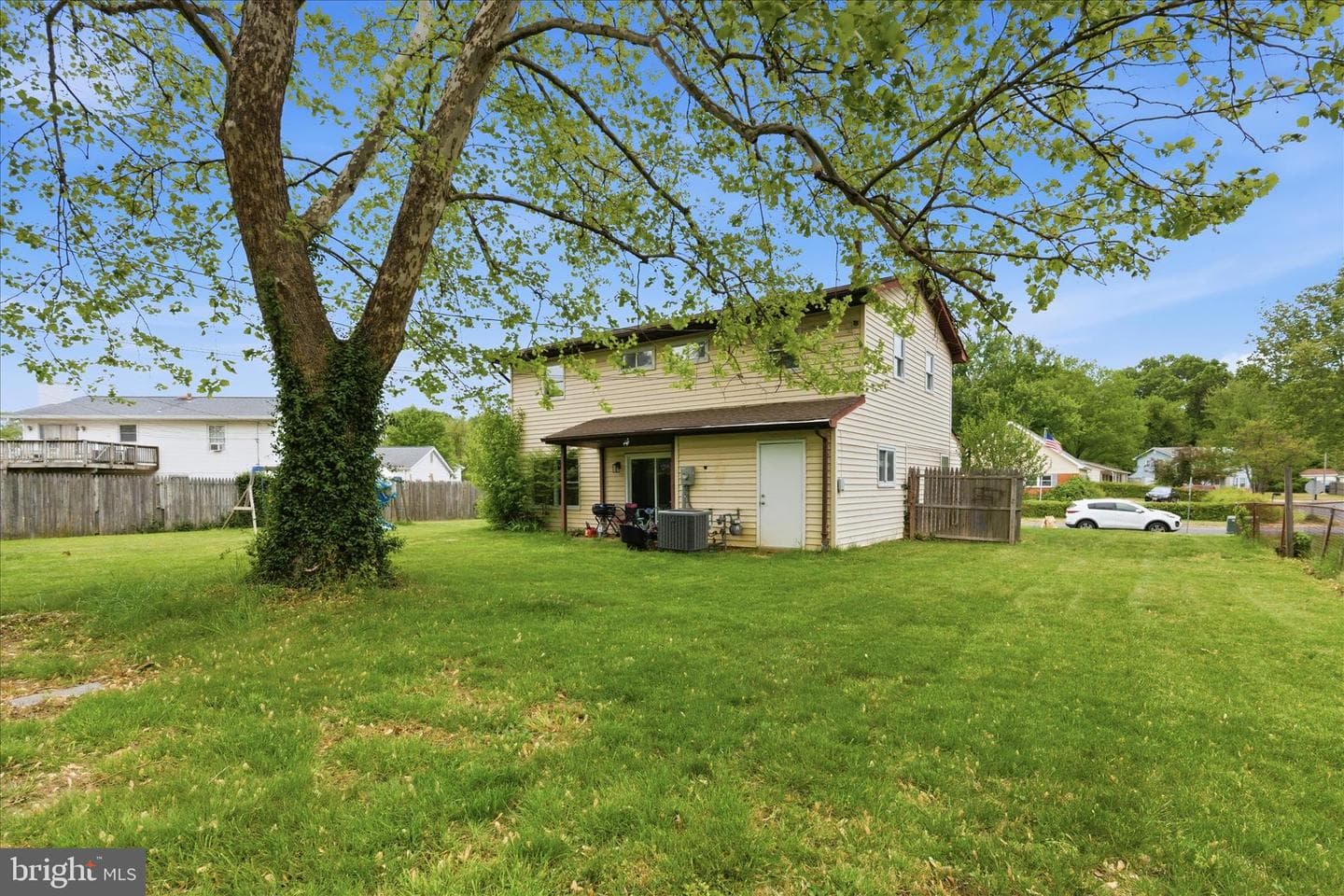 303 Garner Avenue photo 32