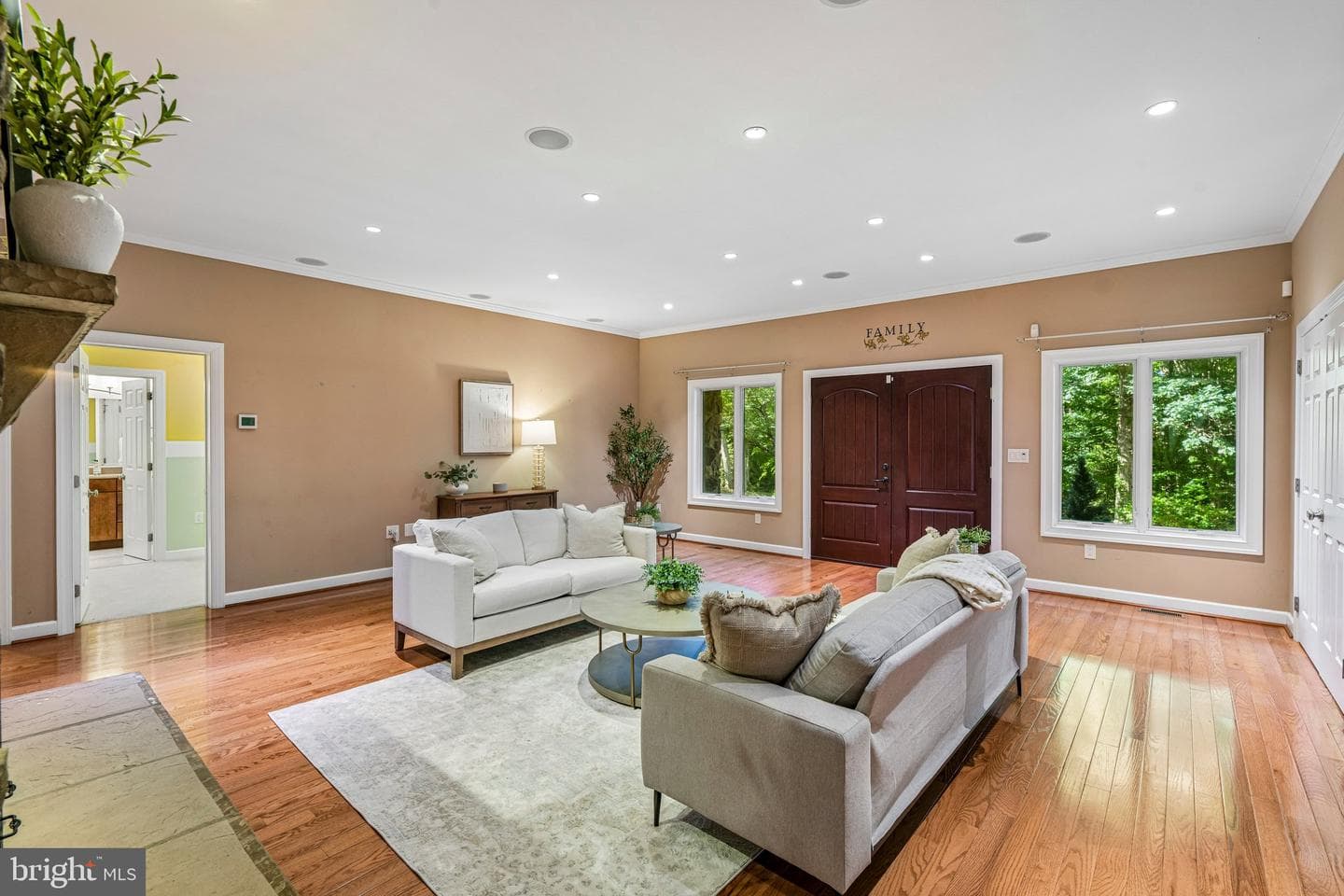 10060 Harmony Hill Lane photo 8