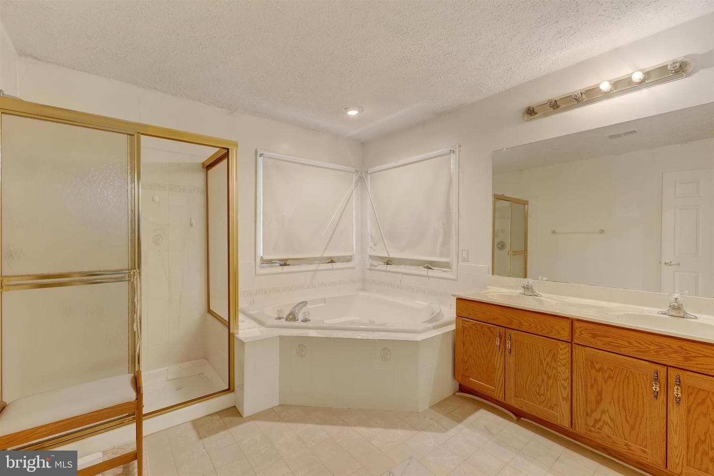 16896 Driftwood Place photo 28