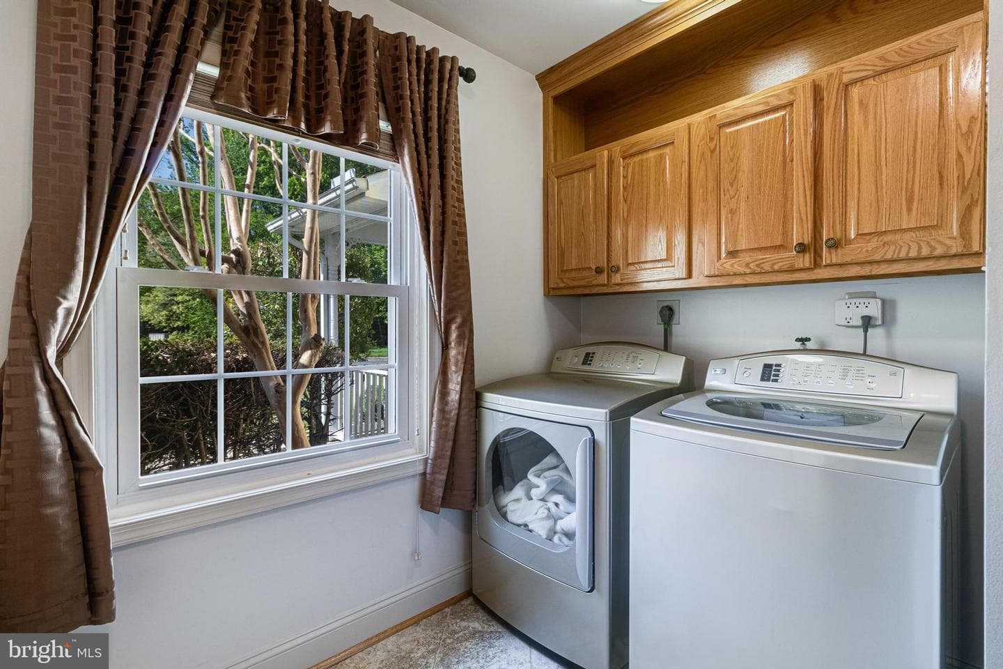 6302 Panda Court photo 16