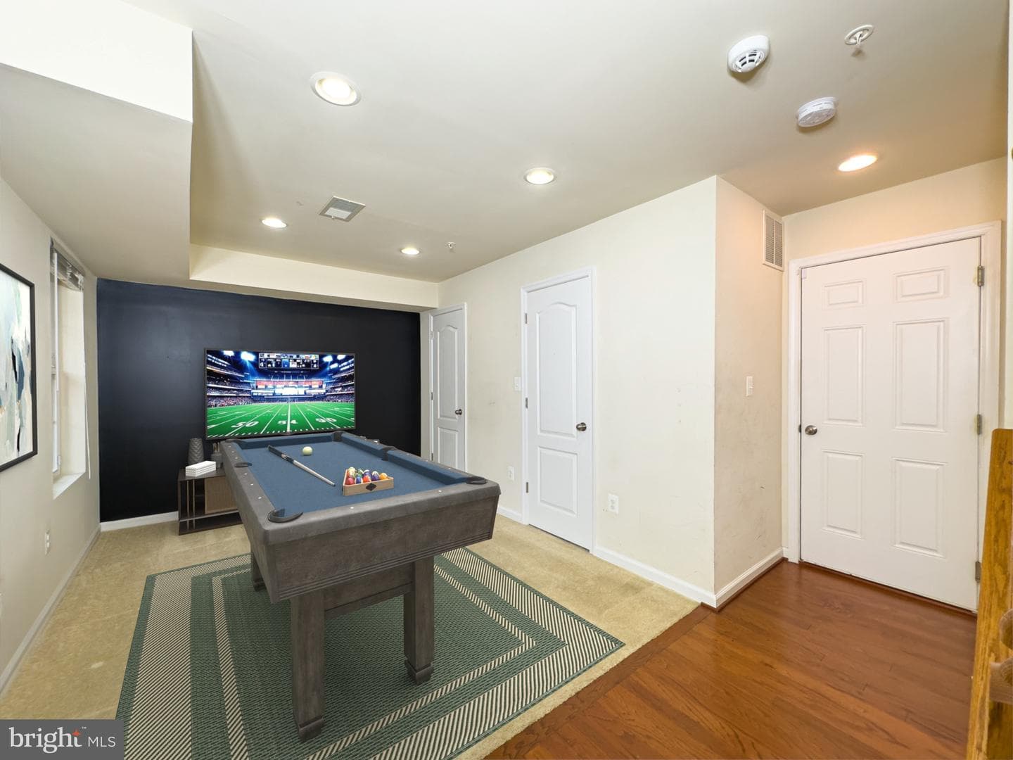 2852 Hedgerow Place photo 2