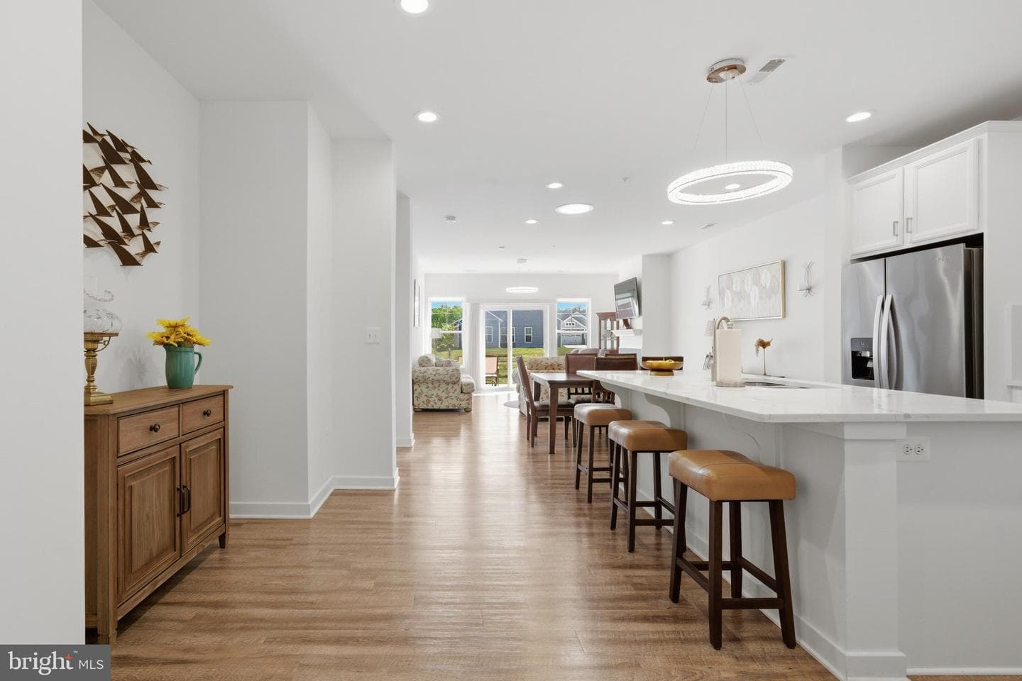 32 Camden Circle photo 17