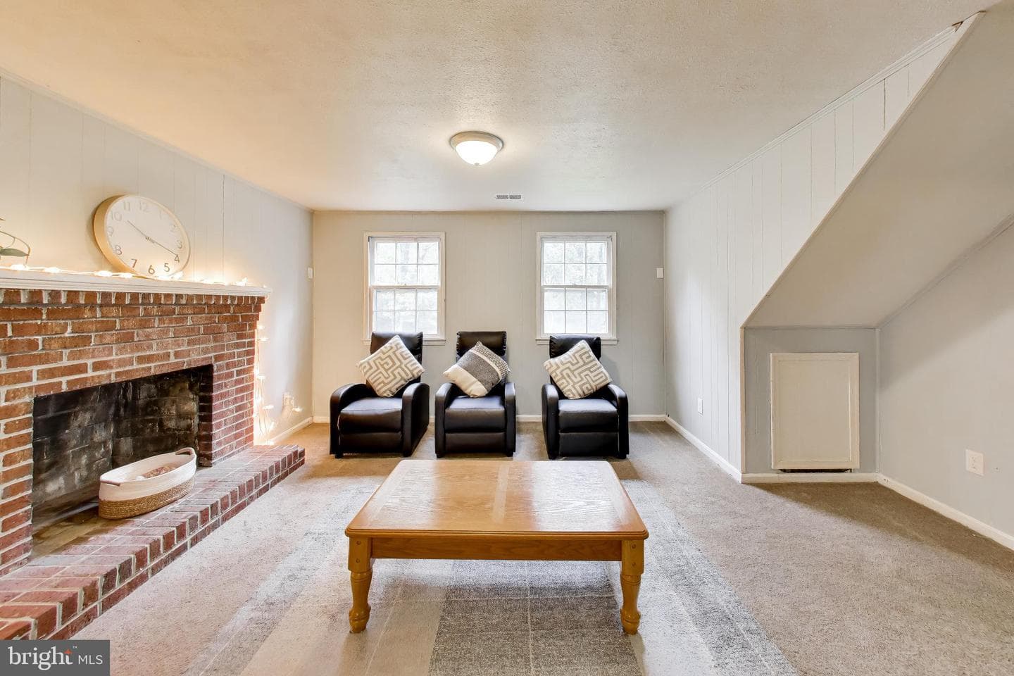 8709 Valley Drive photo 24