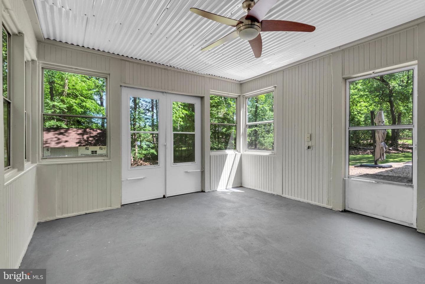 8205 Seven Pines Ln photo 12