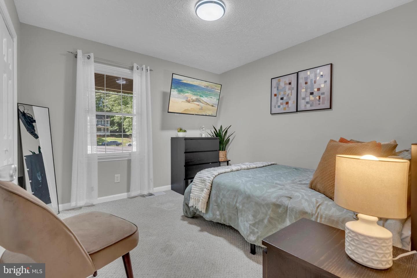 8205 Seven Pines Ln photo 17