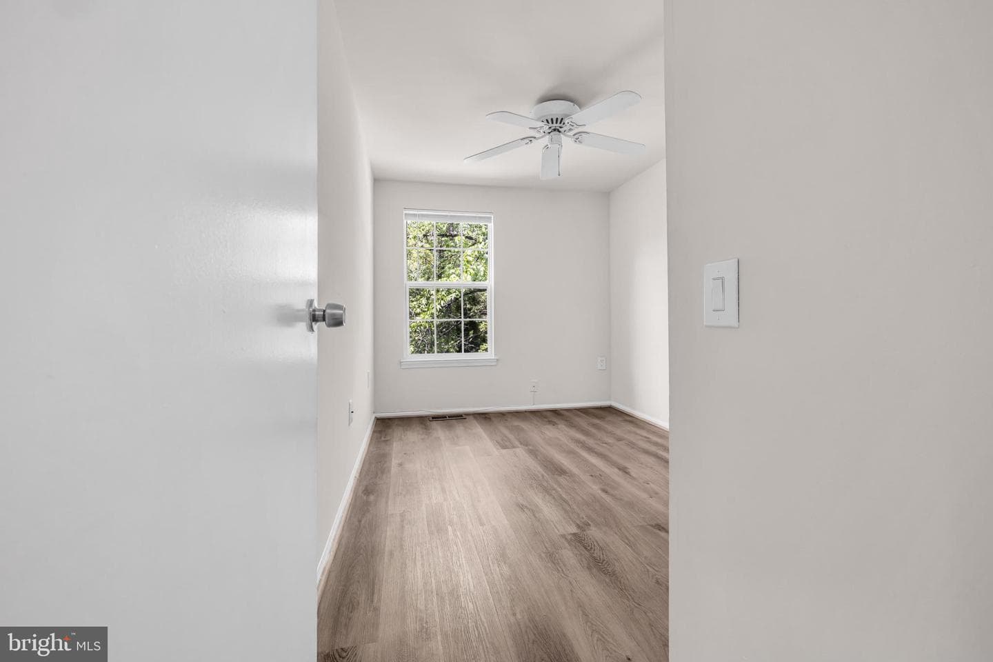 3829 Kearnys Inn Place photo 10