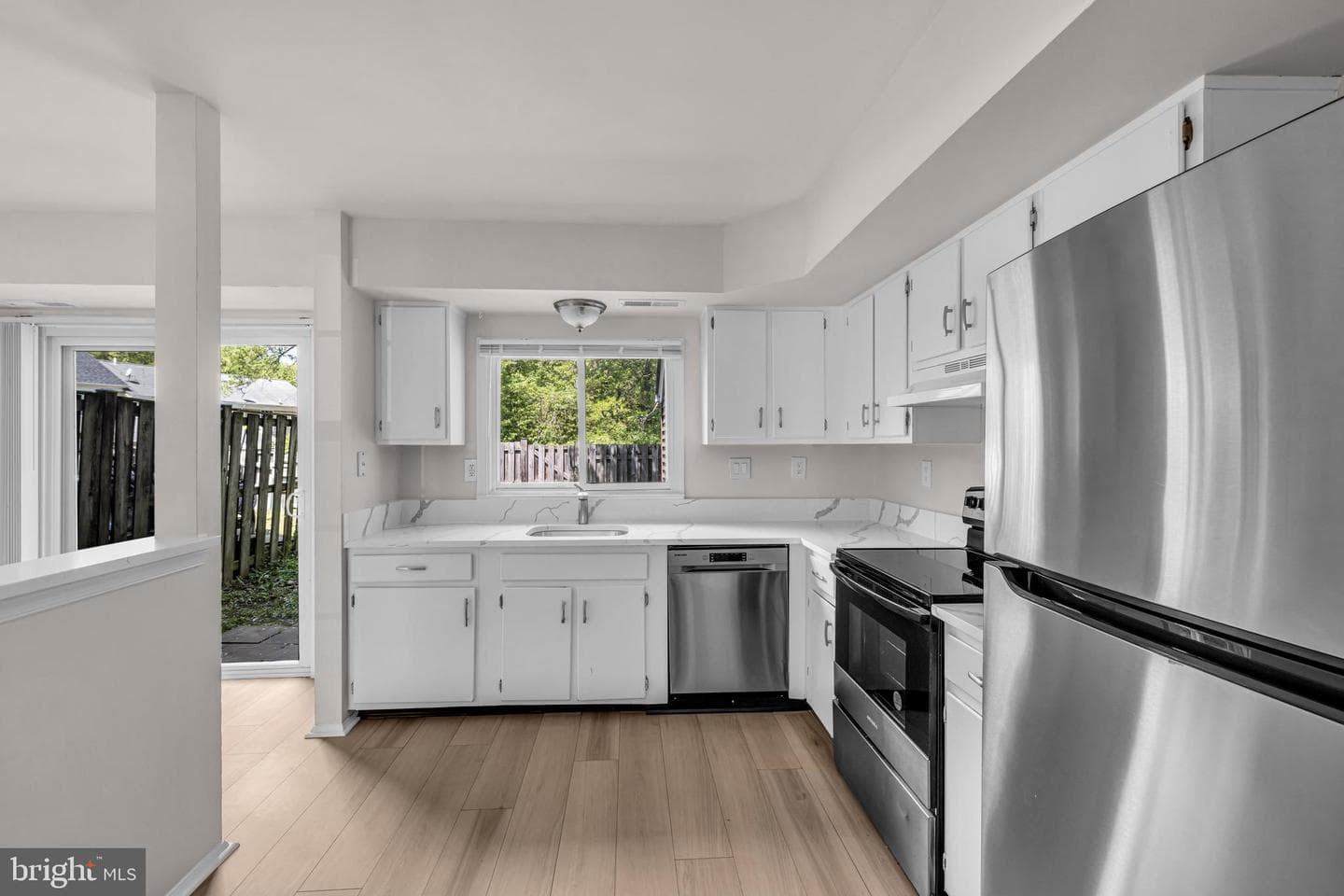 3829 Kearnys Inn Place photo 23