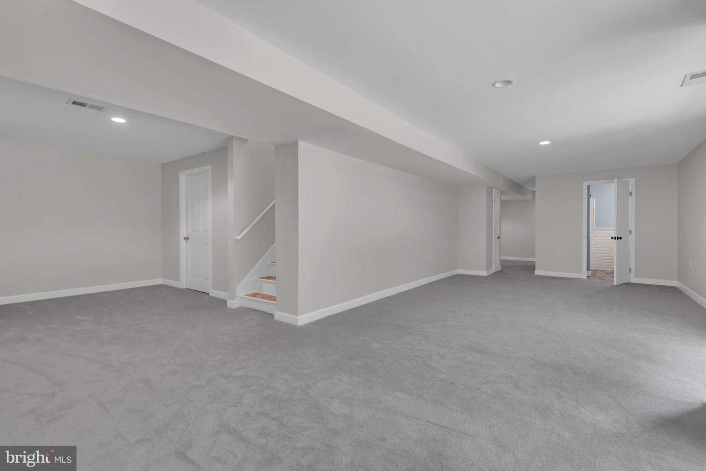 108 Susan Constant Court photo 35