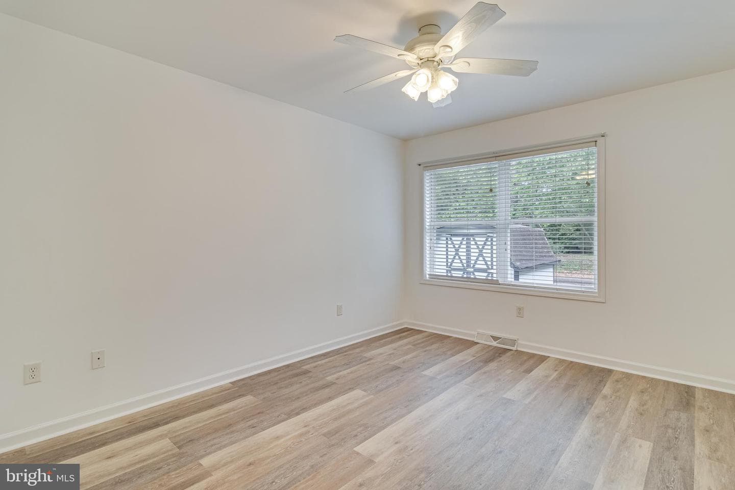 12015 Woodbury Road photo 33