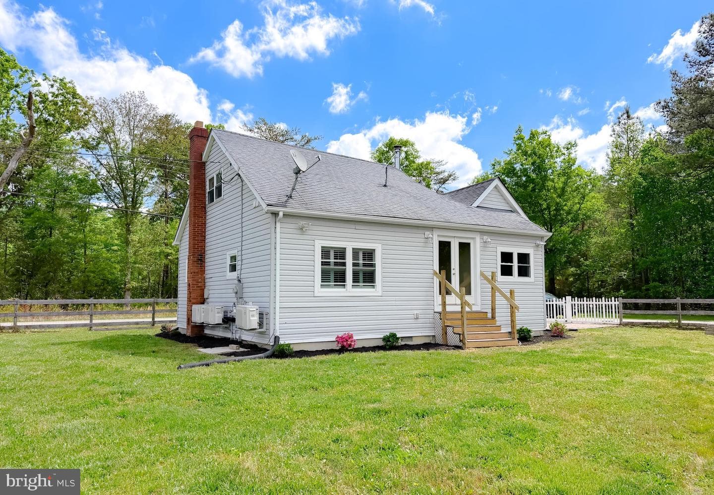 7779 Bumpy Oak Road photo 3