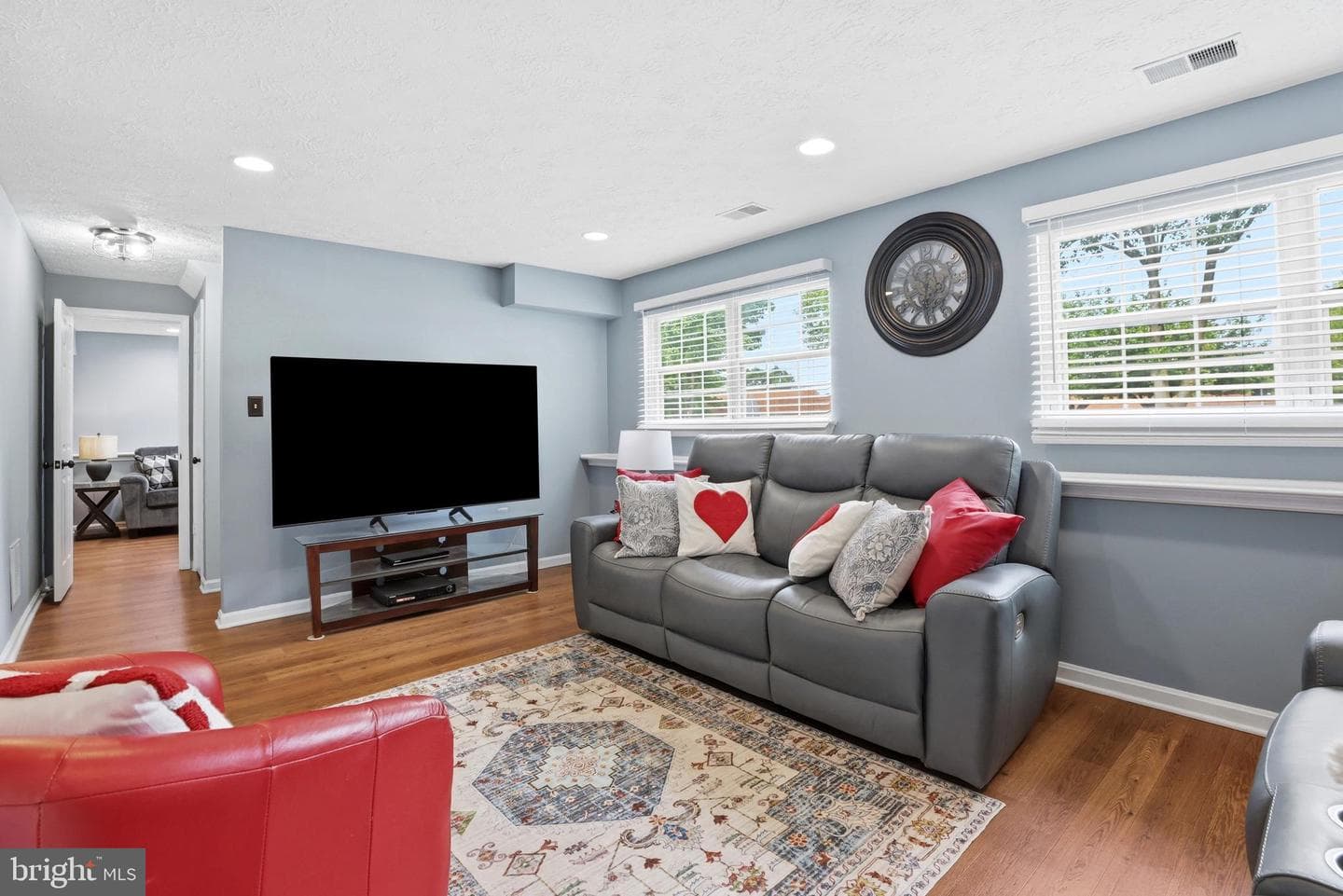 5148 Dorchester Circle photo 32
