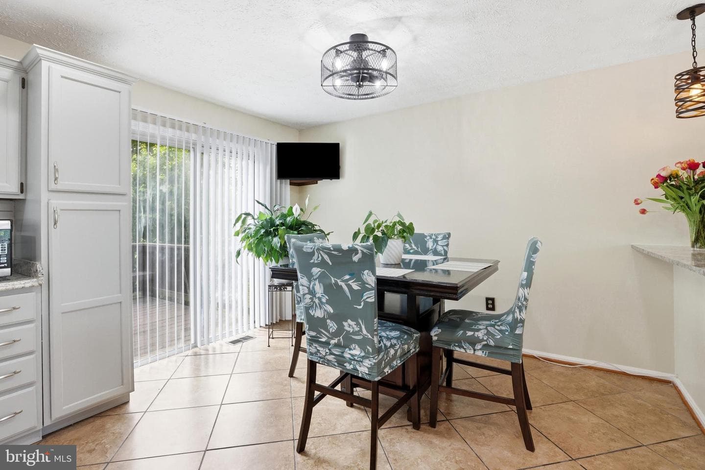 5148 Dorchester Circle photo 9