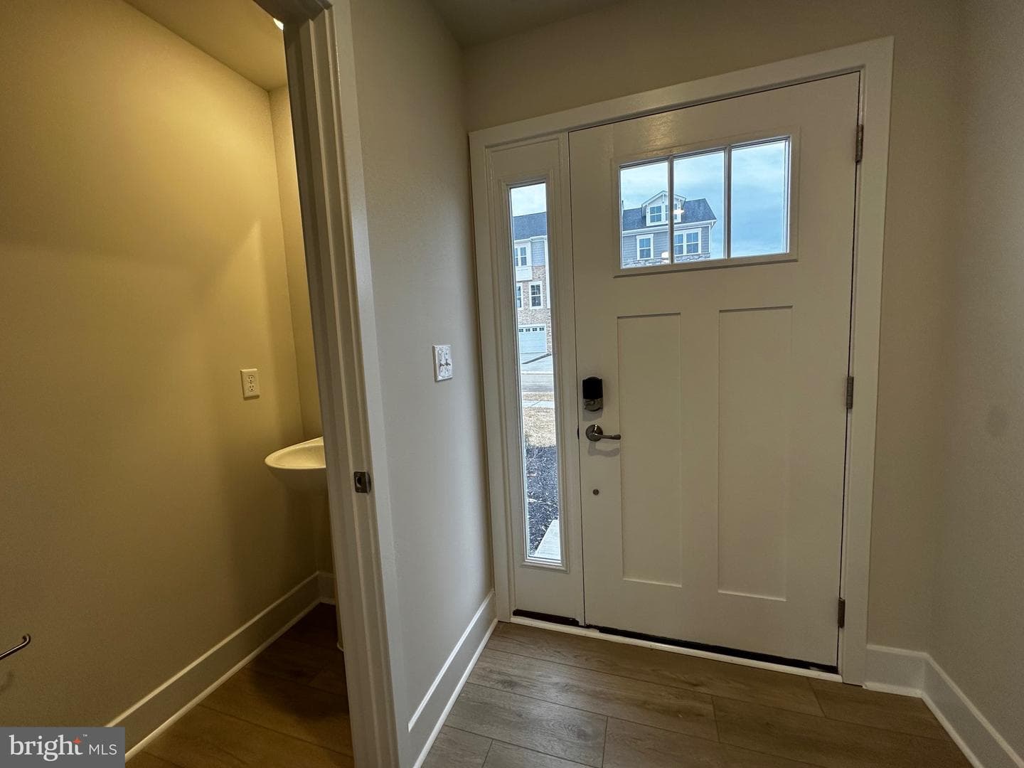 5507 Aberdeen Place photo 4