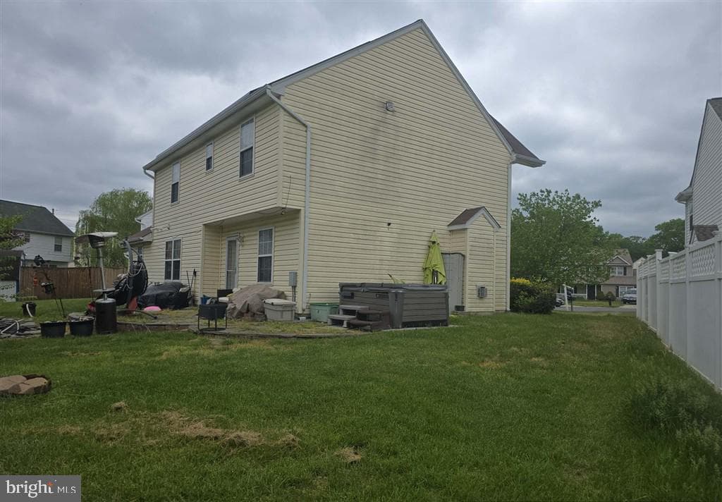 2448 Shellcove Court photo 3