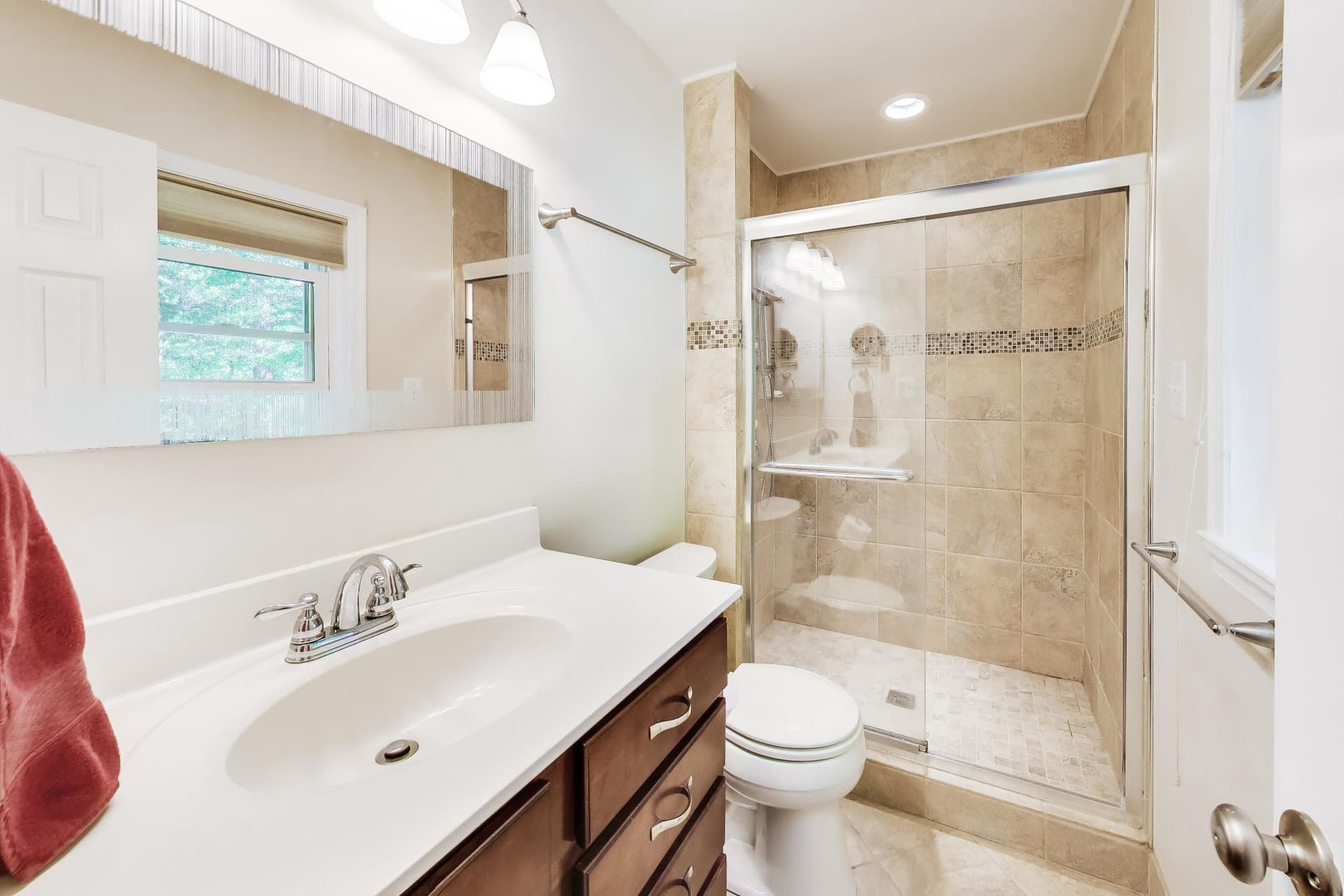 6670 Horseshoe Drive photo 10