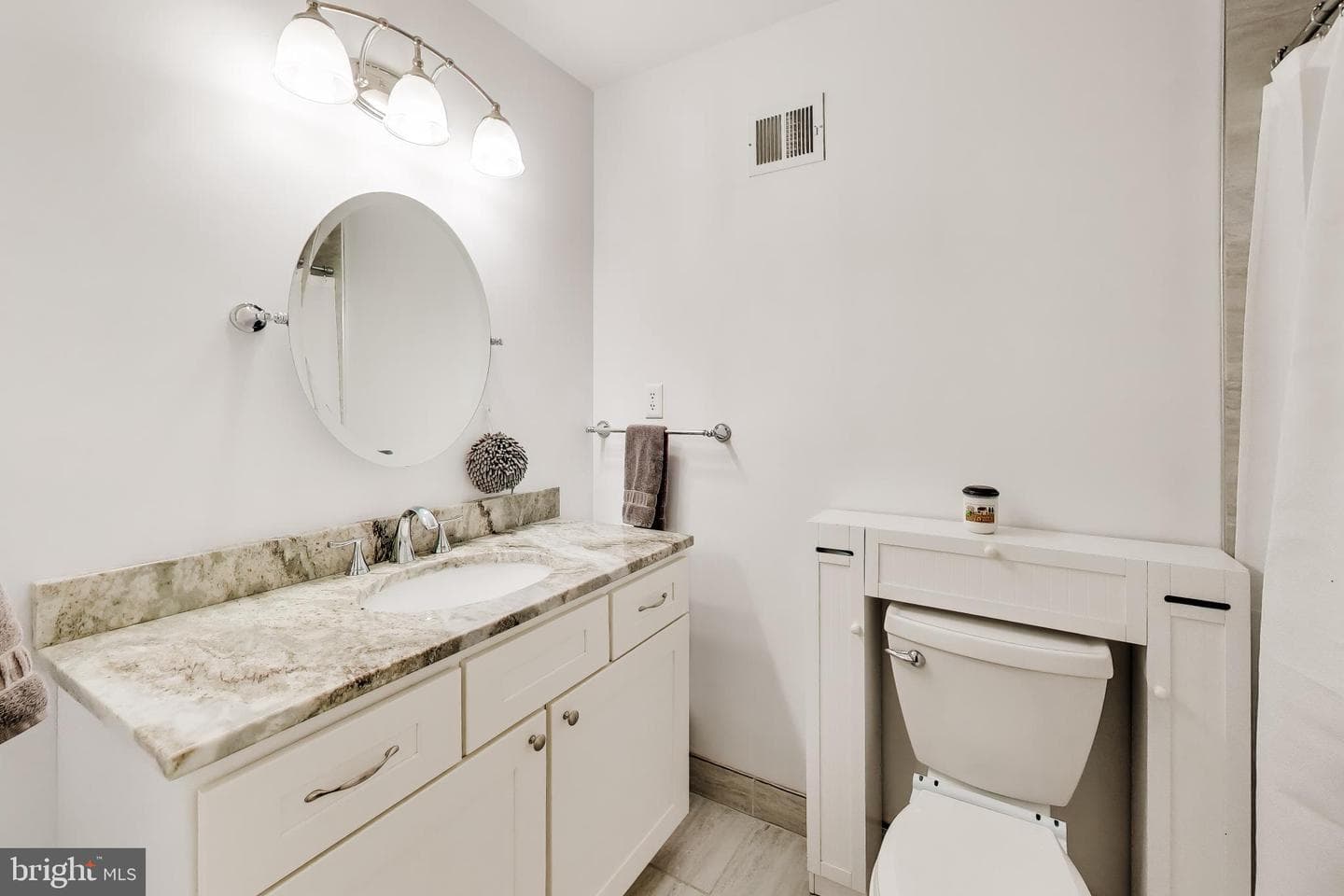 6670 Horseshoe Drive photo 13
