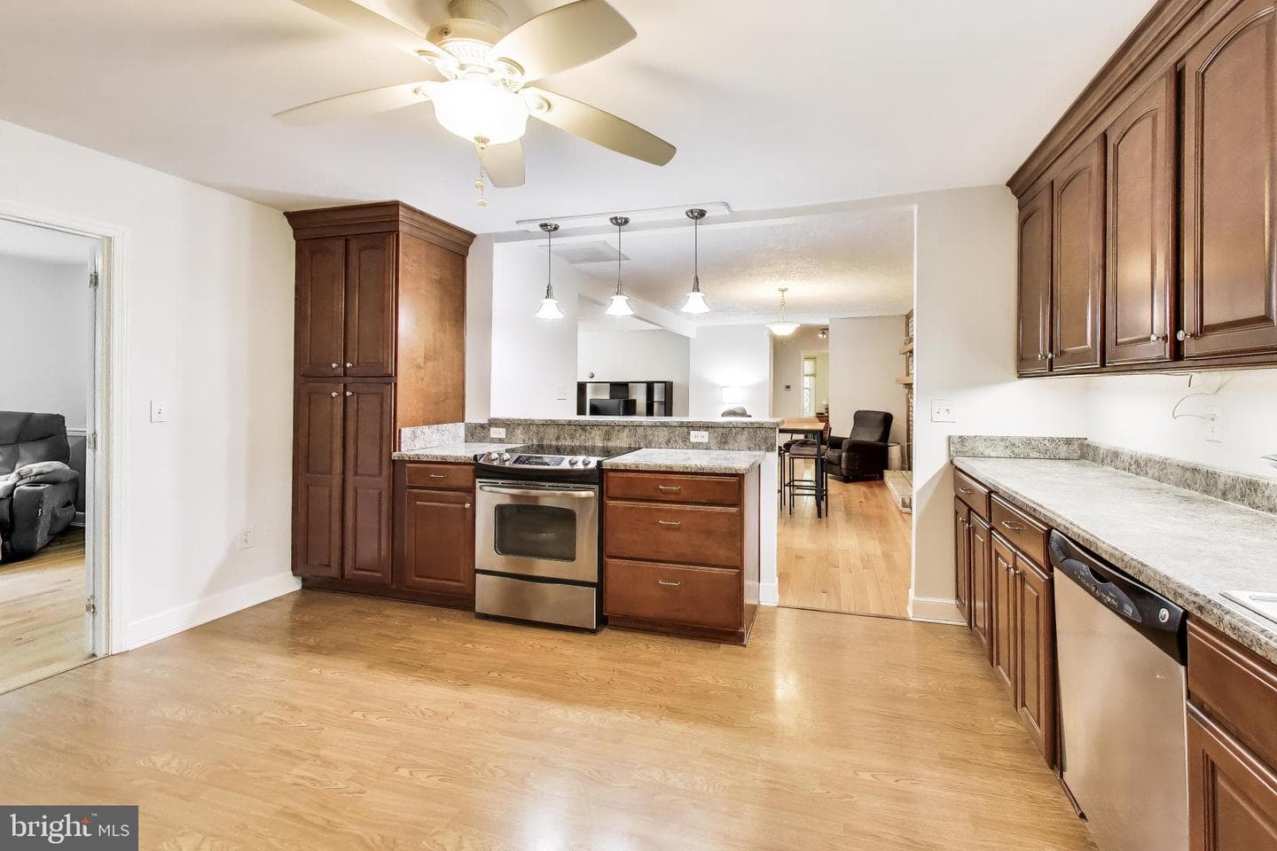 6670 Horseshoe Drive photo 23