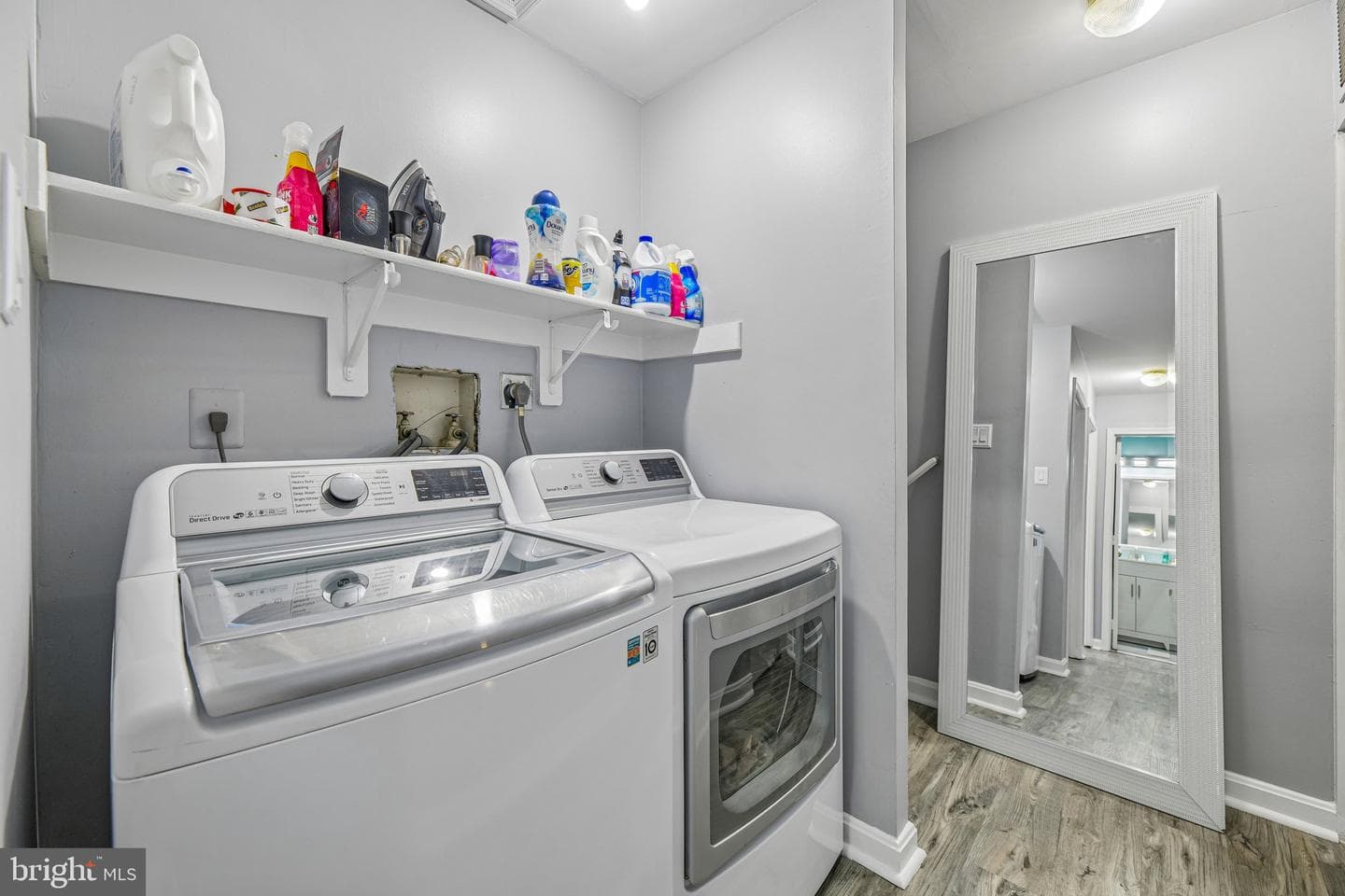 836 Holly Drive photo 22