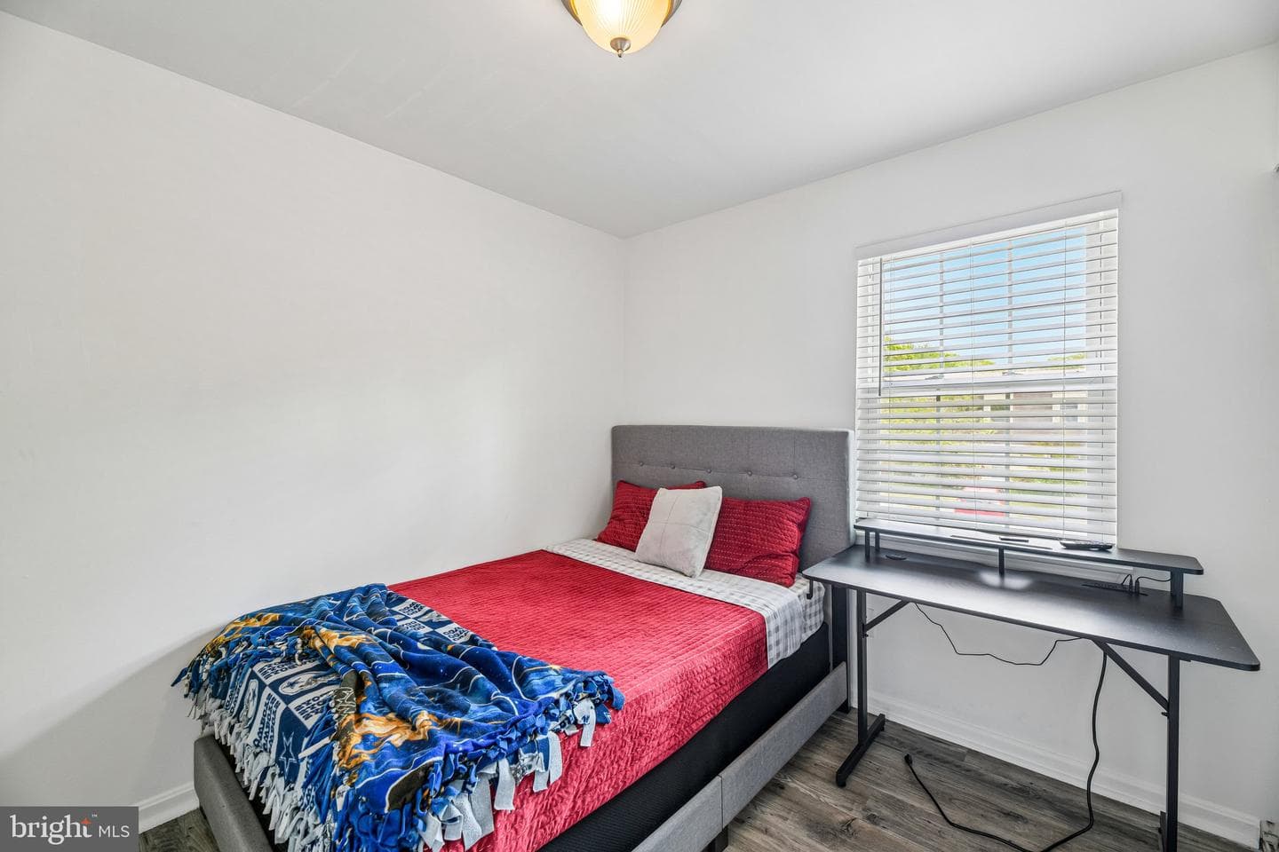 836 Holly Drive photo 36