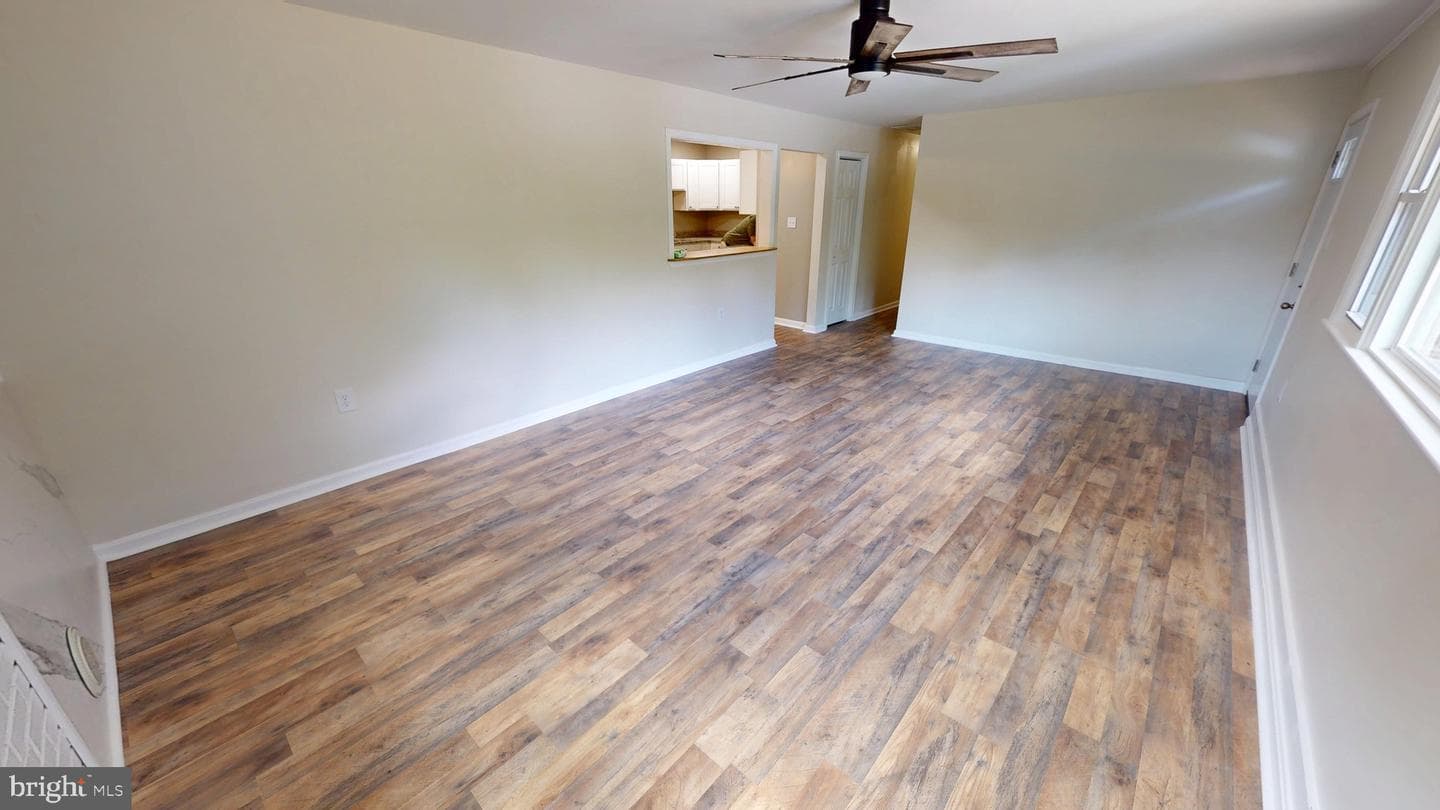 8545 Bowie Road photo 11