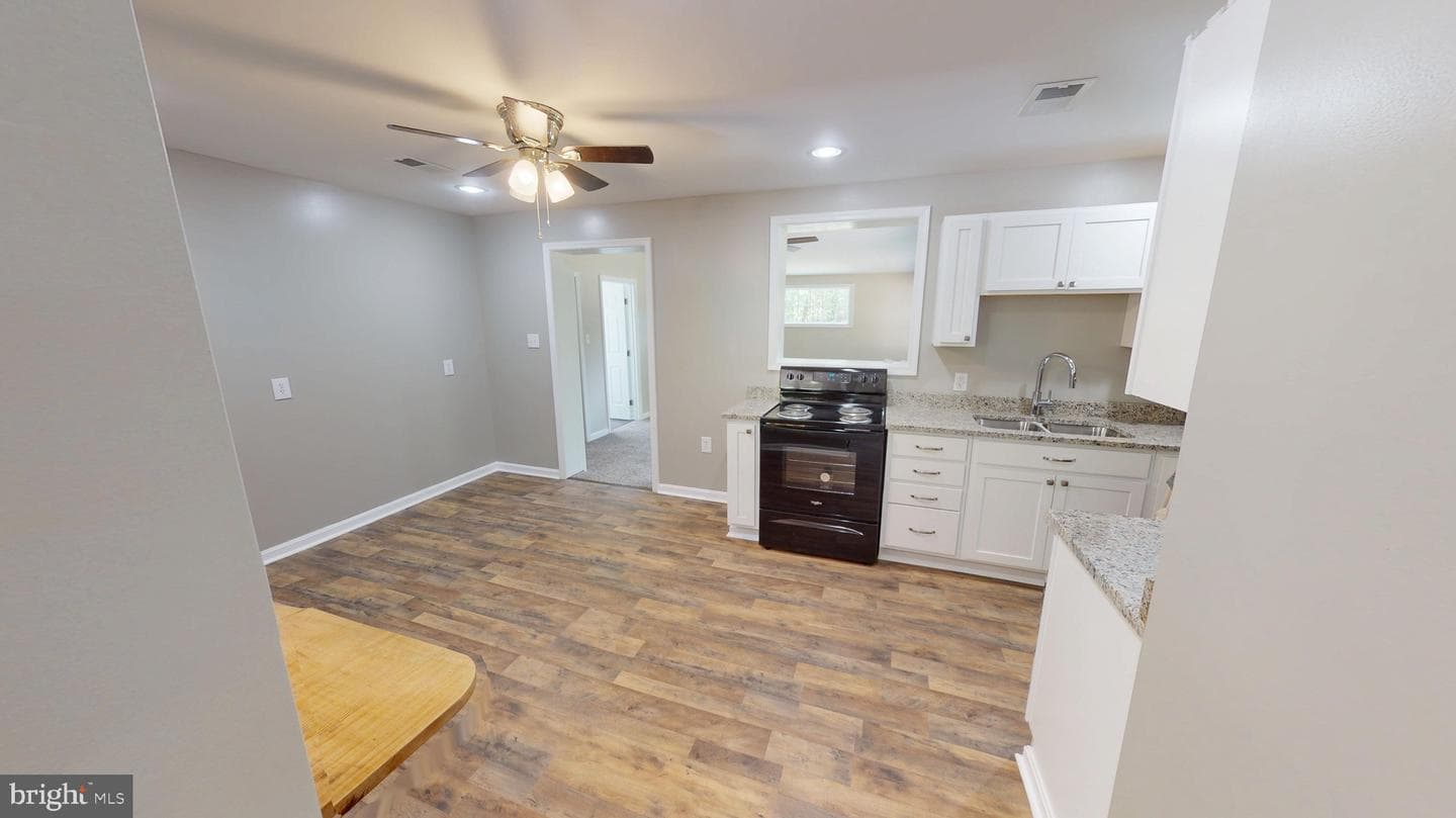8545 Bowie Road photo 39