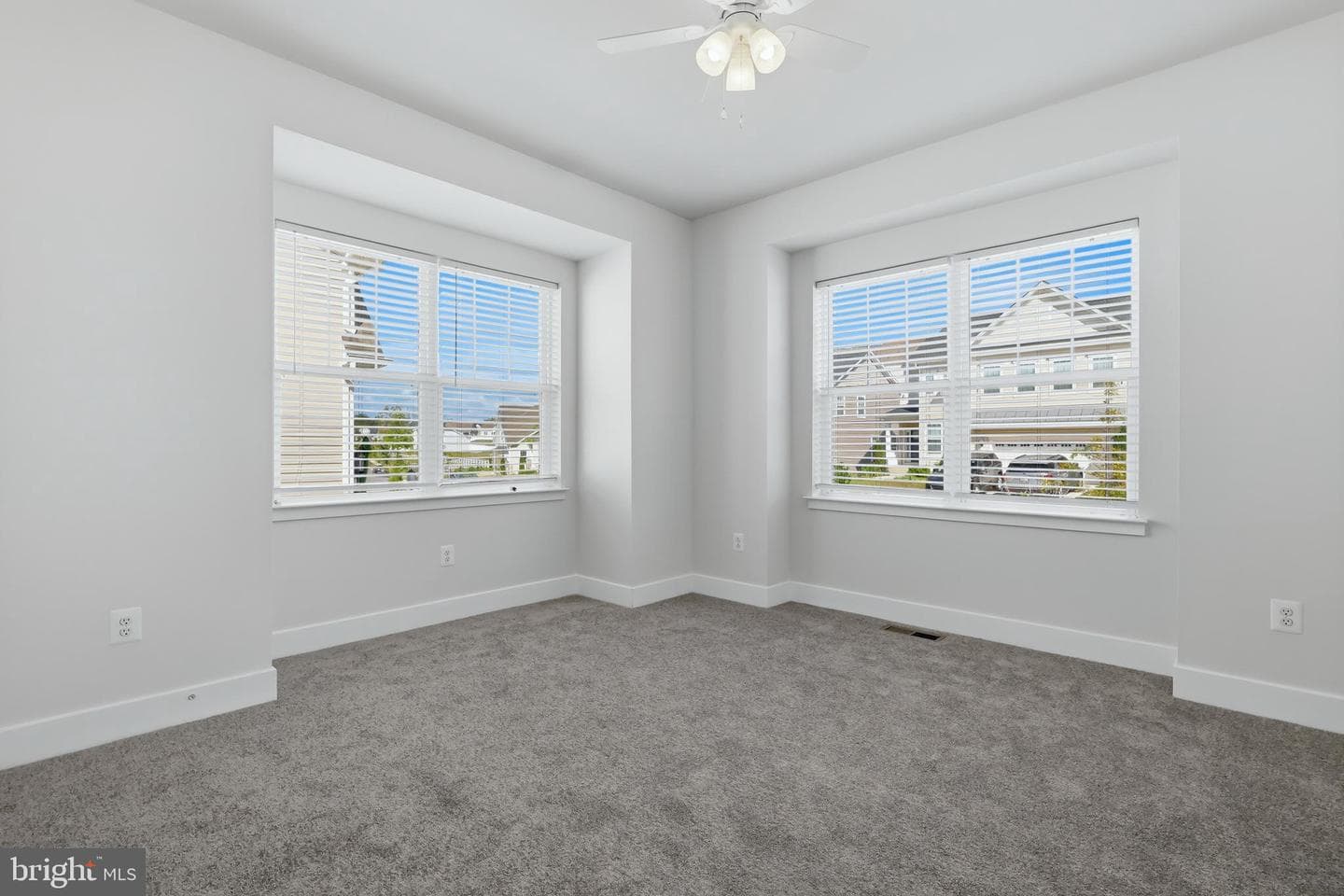 4440 Shakespeare Circle photo 27