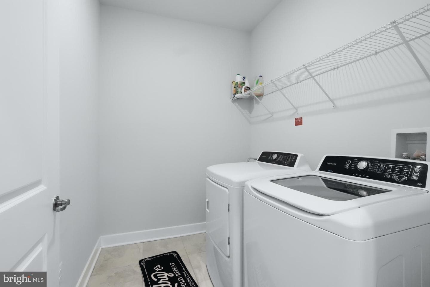 4440 Shakespeare Circle photo 31