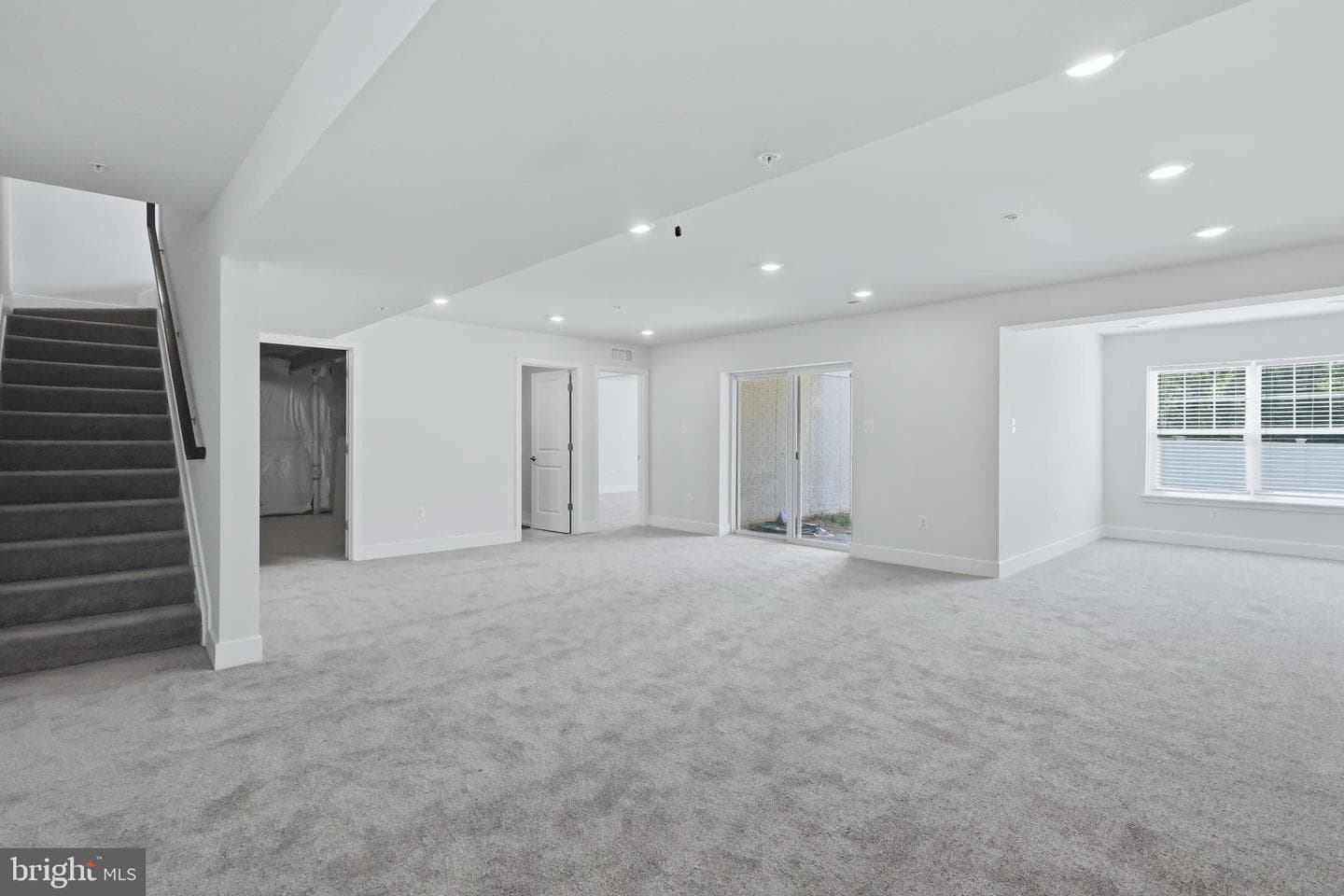 4440 Shakespeare Circle photo 35