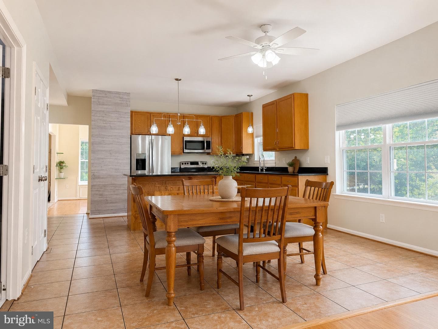 6890 Barney Drive photo 9