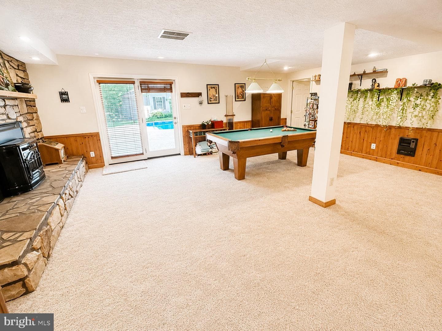 8809 Dove Drive photo 3
