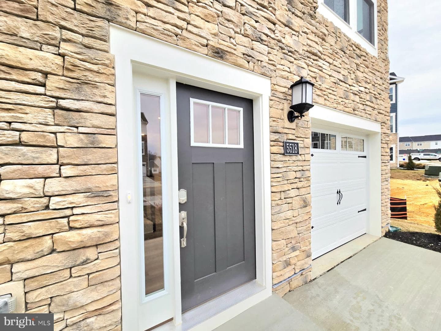 5518 Aberdeen Place photo 2