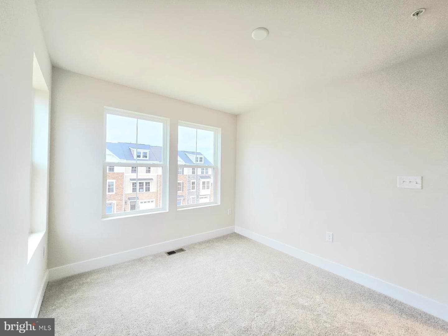 5518 Aberdeen Place photo 30