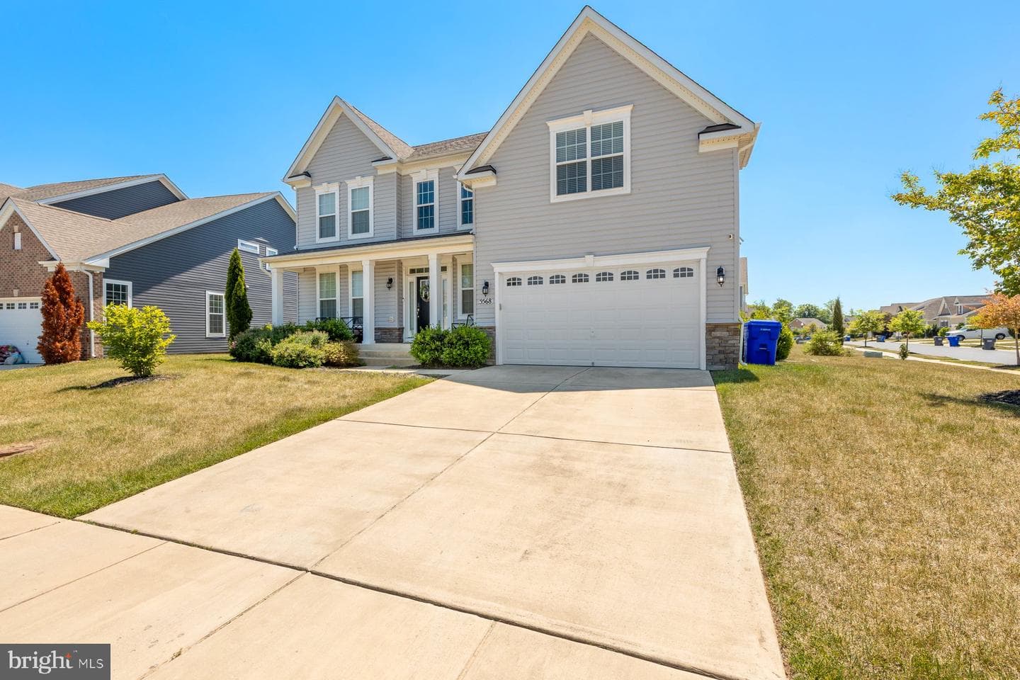 5568 Old Colony Court photo 4